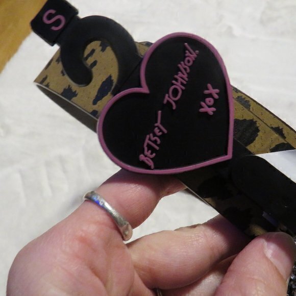 Betsey Johnson leopard print belt - Picture 4 of 6